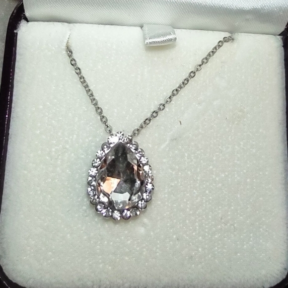 Teardrop CZ Pendant - Picture 12 of 12